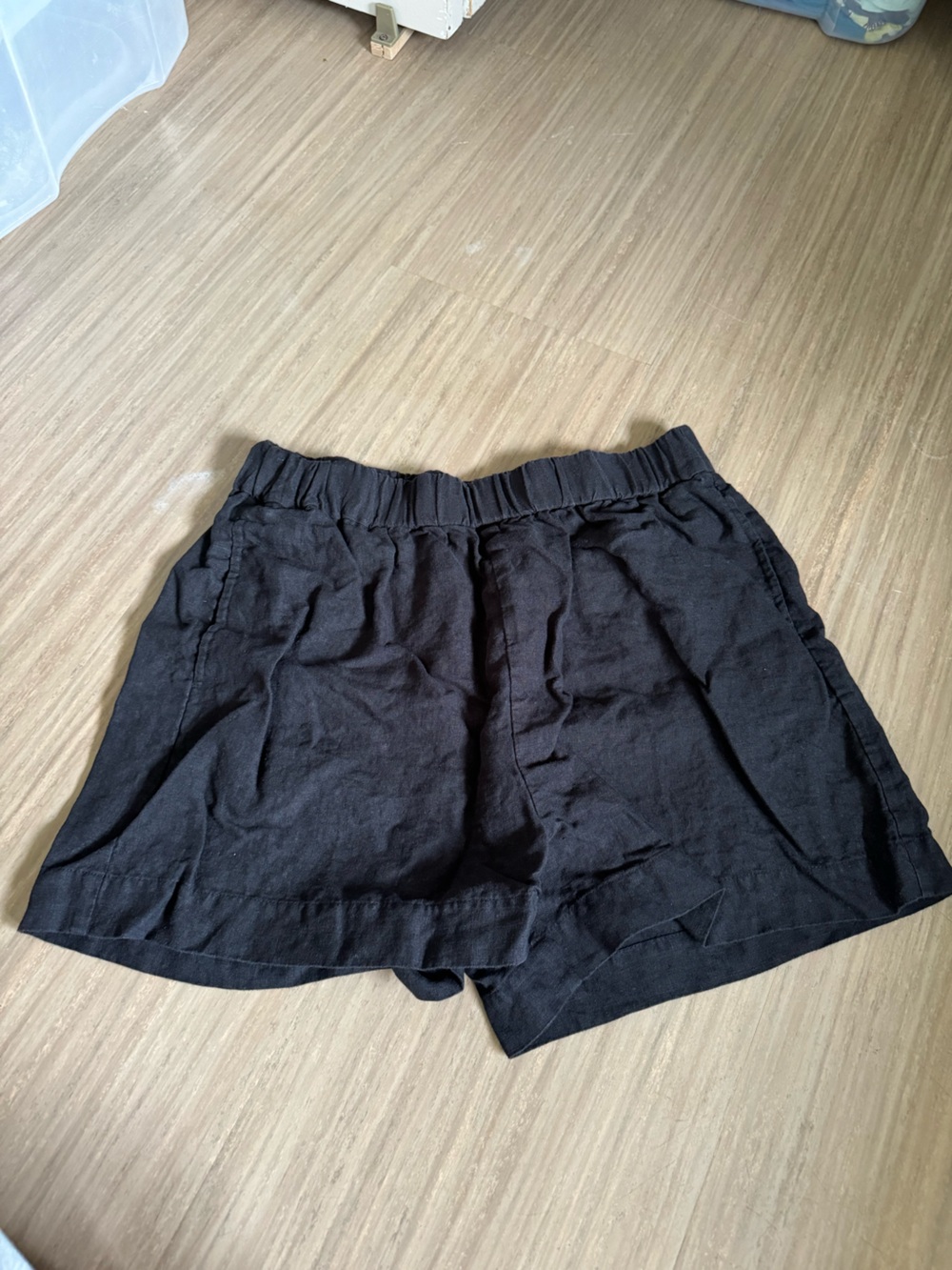 Jenni Kayne Black Casual Elastic-Waist Shorts Medium